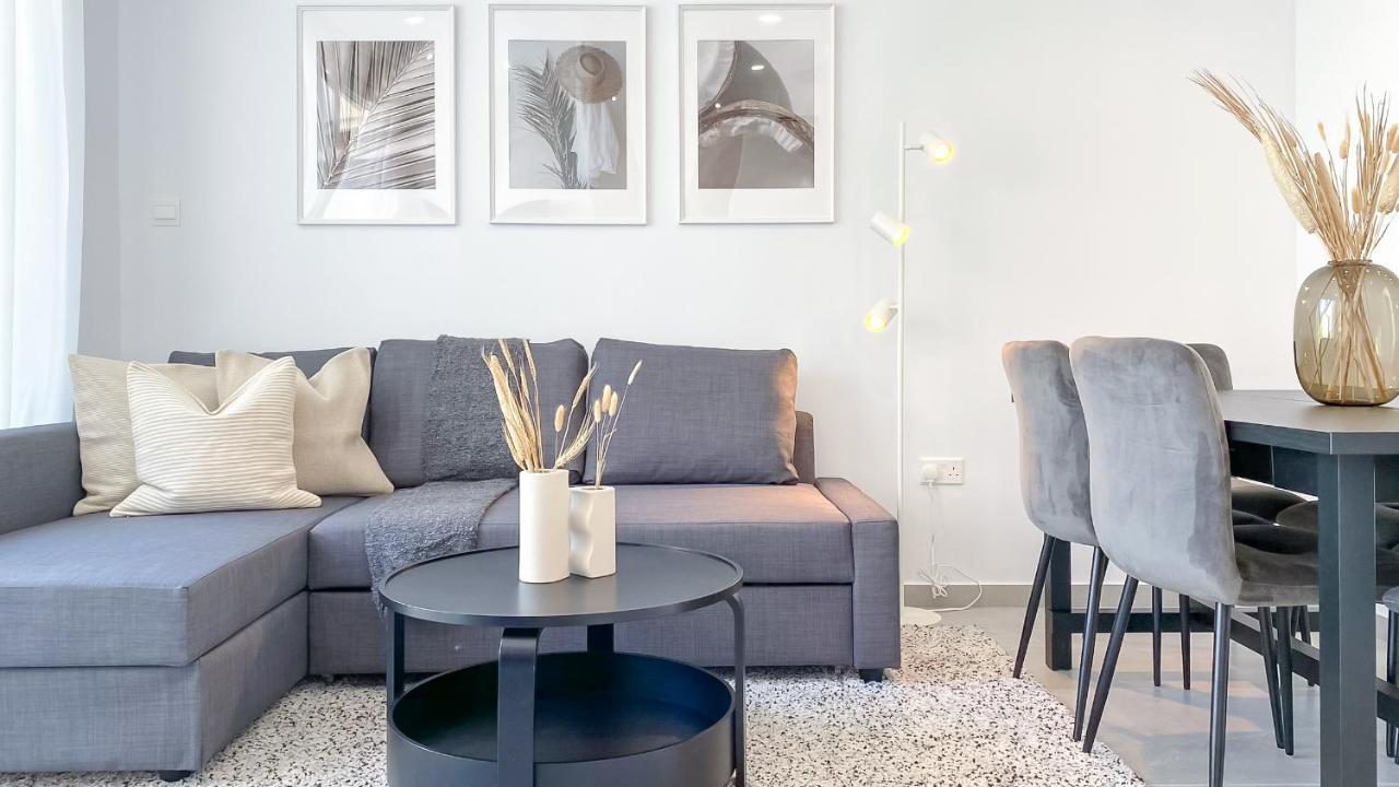 Ferienwohnung Phaedrus Living Limnaria Luxury Flat Vine 121 Paphos Exterior foto
